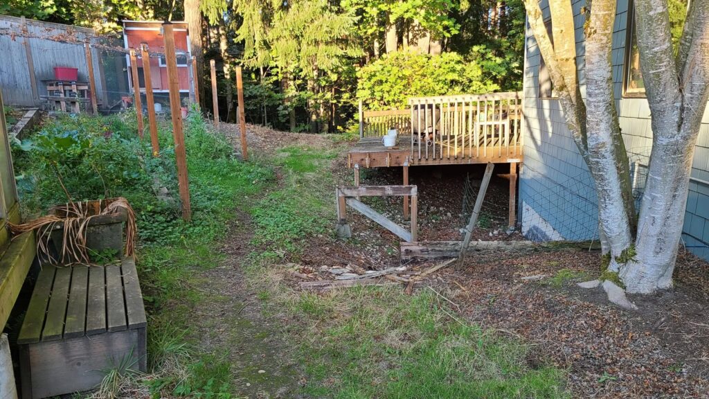 Bellevue 2-tier wall before image.