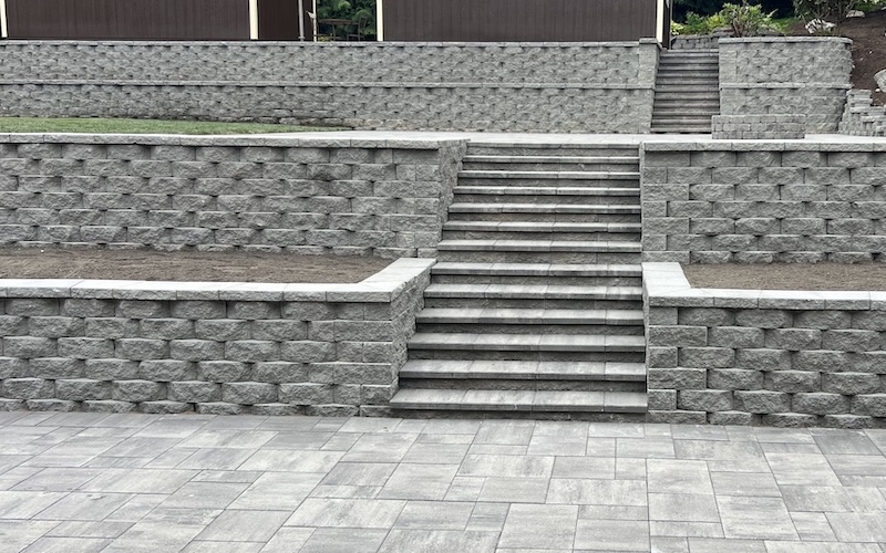 Slope stabilization wall