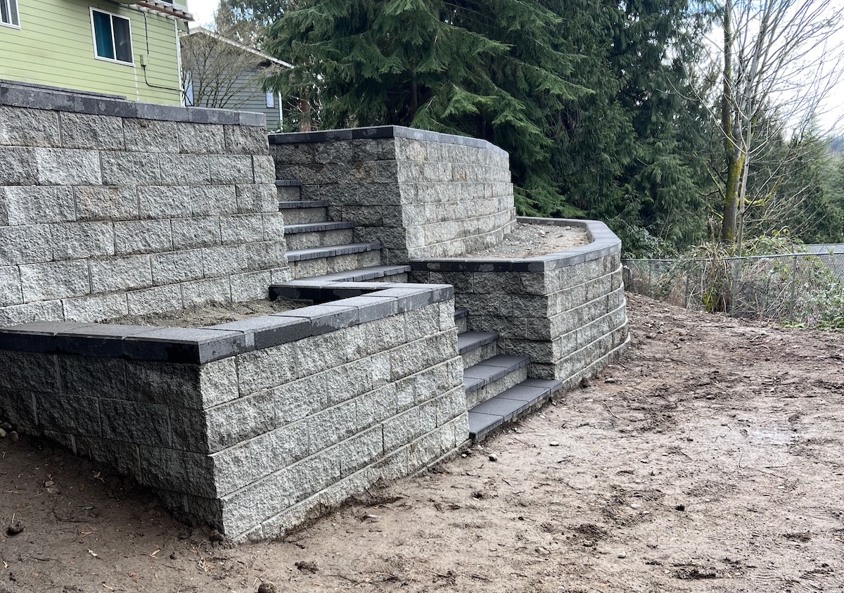2-tier block wall in Kirkland.
