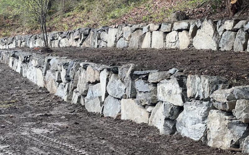 2- tier rockery wall in Issaquah, WA.